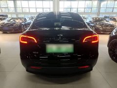 Tesla Model Y Rear-Wheel Drive - ფოტო 6