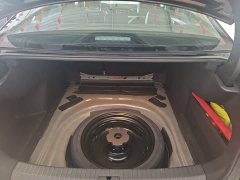 Volkswagen Passat Outstanding Edition 280TSI Business Version - ფოტო 19