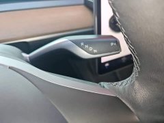 Tesla Model Y Standard Range RWD - ფოტო 14