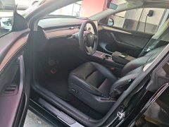 Tesla Model Y Standard Range RWD - ფოტო 16