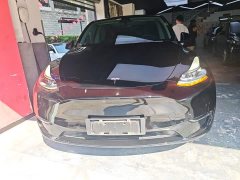 Tesla Model Y Standard Range RWD - ფოტო 3