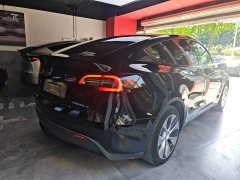 Tesla Model Y Standard Range RWD - ფოტო 7