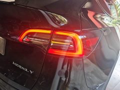 Tesla Model Y Standard Range RWD - ფოტო 8