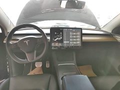 Tesla Model Y Long Range All-Wheel Drive - ფოტო 10