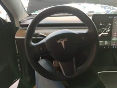 Tesla Model Y Long Range All-Wheel Drive - ფოტო 11