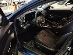 Hyundai Elantra 1.5L CVT Luxury - ფოტო 12