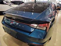 Hyundai Elantra 1.5L CVT Luxury - ფოტო 4