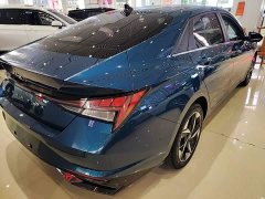 Hyundai Elantra 1.5L CVT Luxury - ფოტო 5