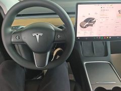 Tesla Model Y Long Range All-Wheel Drive - ფოტო 10