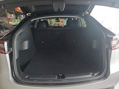 Tesla Model Y Long Range All-Wheel Drive - ფოტო 19