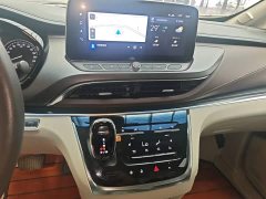 Buick GL8 Land Business Class Smart Edition - ფოტო 13