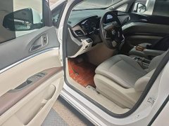 Buick GL8 Land Business Class Smart Edition - ფოტო 16
