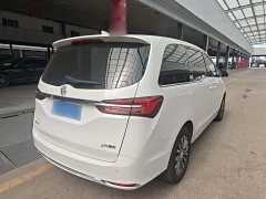 Buick GL8 Land Business Class Smart Edition - ფოტო 7