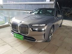 BMW i7 xDrive60L Luxury Package - ფოტო 1