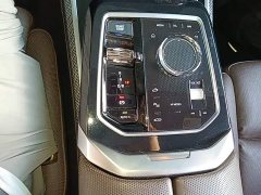 BMW i7 xDrive60L Luxury Package - ფოტო 14