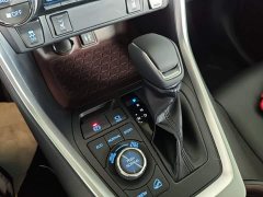 Toyota RAV4 2021 2.0L CVT AWD Premium - ფოტო 14