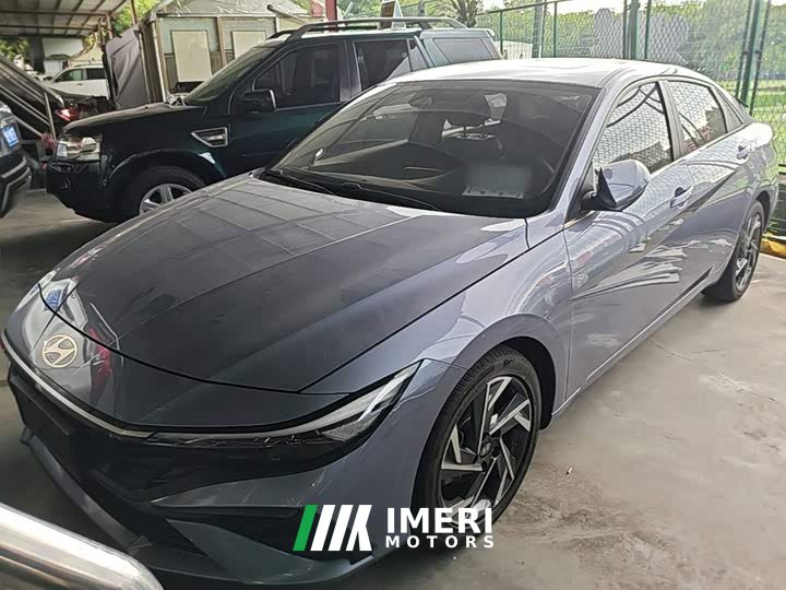 Hyundai Elantra 1.5L CVT Luxury