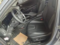 Hyundai Elantra 2023 1.5L CVT Luxury - ფოტო 15