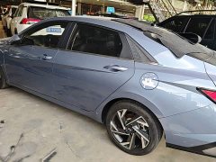 Hyundai Elantra 2023 1.5L CVT Luxury - ფოტო 5