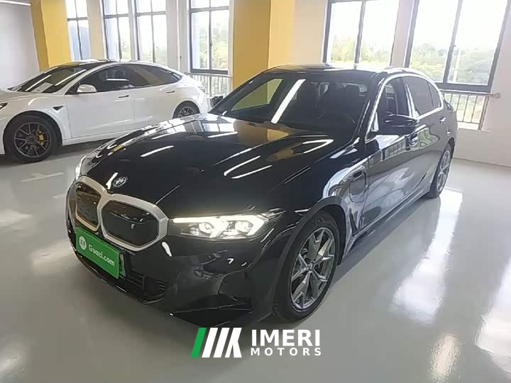 BMW i3 eDrive 35 L