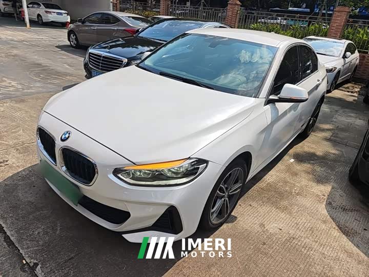 BMW 1 Series 120i M Sport - ავტომობილი ჩინეთიდან