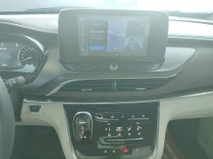 Buick GL8 Land Business Class 652T Comfort - ფოტო 13