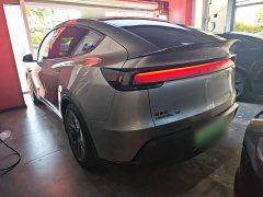 Tesla Model Y L Long Range All-Wheel Drive - ფოტო 5