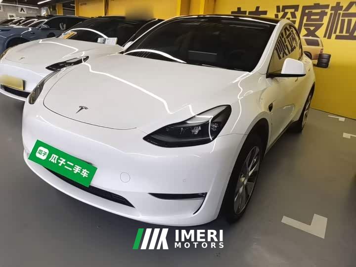 Tesla Model Y Facelift Long Range All-Wheel Drive