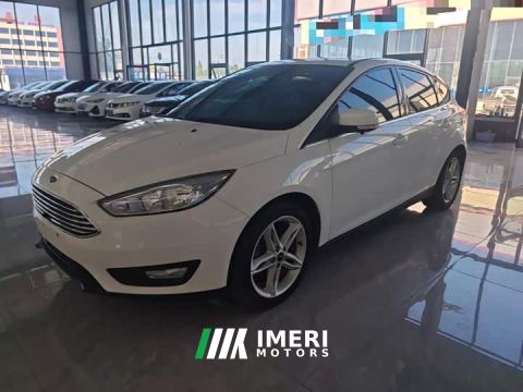 2021 Ford Focus Hatchback Classic 1.5L Automatic Fashion Edition - car from China