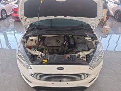 Ford Focus 2020 Hatchback Classic 1.5L Automatic Fashion Edition - ფოტო 20