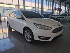 Ford Focus 2020 Hatchback Classic 1.5L Automatic Fashion Edition - ფოტო 4