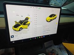 Tesla Model Y Rear-Wheel Drive - ფოტო 13