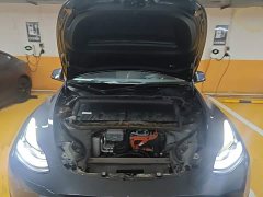 Tesla Model Y Rear-Wheel Drive - ფოტო 20