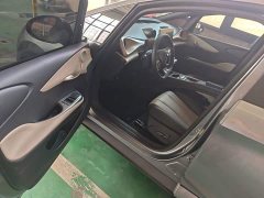 BYD Dolphin 420km Fashion Edition - ფოტო 16