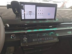 Geely Xingfu 2024 Fuyue Edition 68.03kWh (Complete Vehicle Version) 7-Seater - ფოტო 13