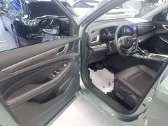 AITO Blue E5 1.5L DE-i 100KM Comfort 7-Seater - ფოტო 16