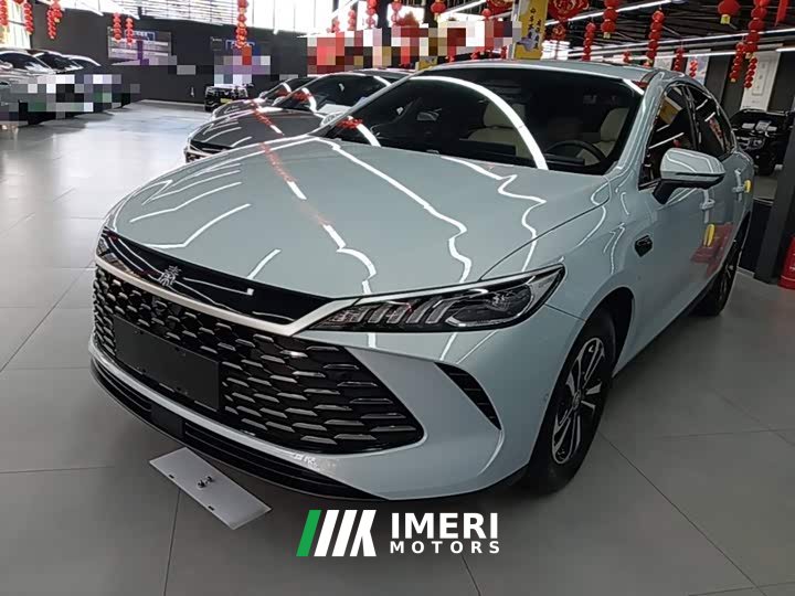 BYD Qin PLUS DM-i Smart Driving Edition 120KM Excellence - ავტომობილი ჩინეთიდან
