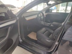 Tesla Model Y Rear-Wheel Drive - ფოტო 16