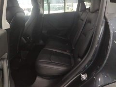 Tesla Model Y Rear-Wheel Drive - ფოტო 17
