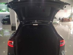 Tesla Model Y Rear-Wheel Drive - ფოტო 19