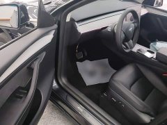 Tesla Model Y 2024 Rear-Wheel Drive - ფოტო 16