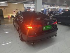 Honda Civic 240TURBO CVT Dynamic Edition - ფოტო 5