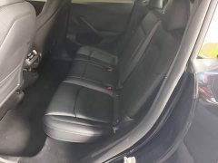 Tesla Model Y Rear-Wheel Drive - ფოტო 17