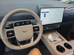 Li Auto MEGA Home Family Edition - ფოტო 10