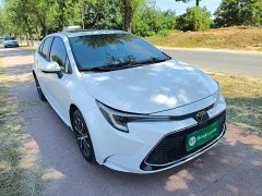 Toyota Corolla 1.8L CVT Luxury - ფოტო 4
