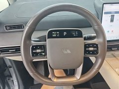 Li Auto Li Xiang MEGA Ultra - ფოტო 11