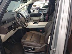 Li Auto Li Xiang MEGA Ultra - ფოტო 15