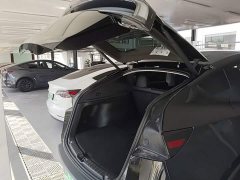 Tesla Model Y Rear-Wheel Drive - ფოტო 19