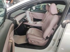 Nio Lerado L60 2024 60kWh Rear-Wheel Drive - ფოტო 15