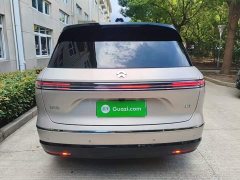 NIO ES8 2026 Six-Seat Executive Luxury Edition - ფოტო 6